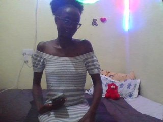 צ'אט וידאו ארוטי LunaAdut