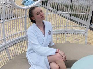 צ'אט וידאו ארוטי LunaEvan