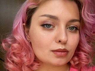 צ'אט וידאו ארוטי LunaMoone