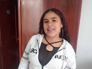 צ'אט וידאו ארוטי LunaWhilliams