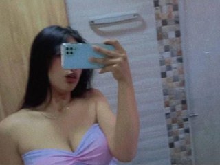 צ'אט וידאו ארוטי luxxi-3