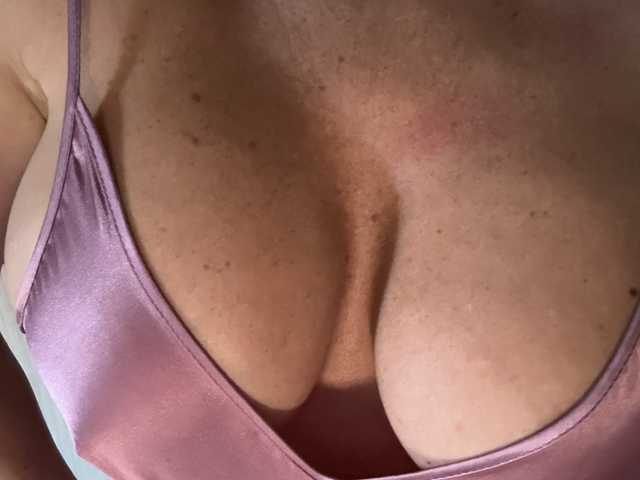 תמונה של הפרופיל Luxxxbabe2221