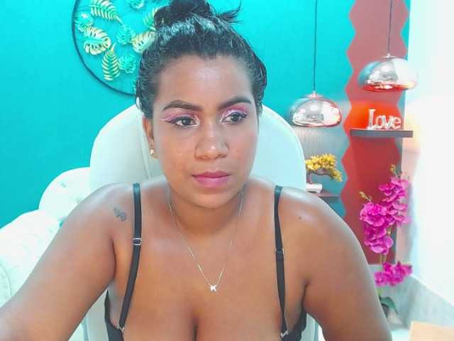 תמונות lya-roses show ass [35 tokens left] #latina #bigboobs #young #dirty #bigass