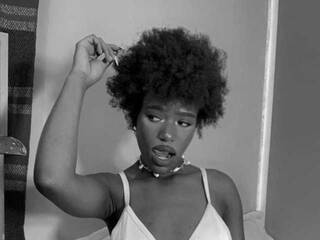 צ'אט וידאו ארוטי Lyvtyler