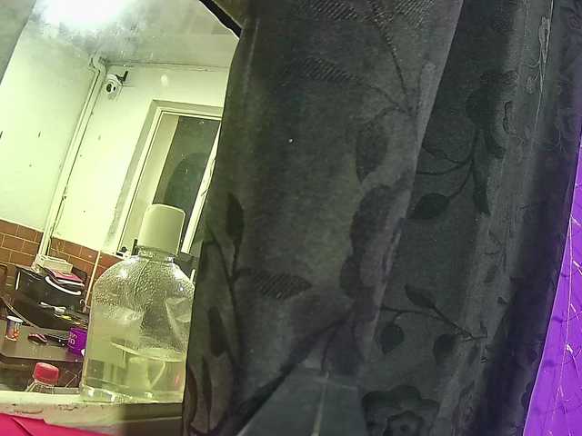 צילומי מסך משודרים MabelMike