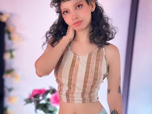 תמונה של הפרופיל maddiecharlotte
