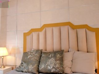 צ'אט וידאו ארוטי MaddieParker