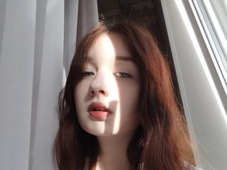 צ'אט וידאו ארוטי Maddy18