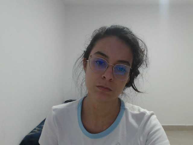 צילומי מסך משודרים Madelyne
