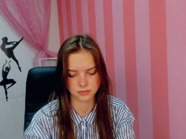 צילומי מסך משודרים madeelyn