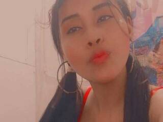 צ'אט וידאו ארוטי madisonsander