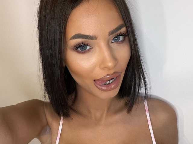 תמונה של הפרופיל MadlynLopez