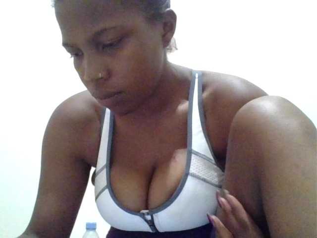 צילומי מסך משודרים MaggieMie