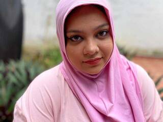 צ'אט וידאו ארוטי Maissanabila