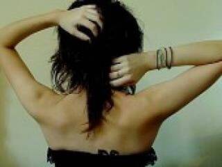 צ'אט וידאו ארוטי malishka321