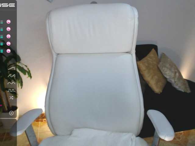 צילומי מסך משודרים Malory-1