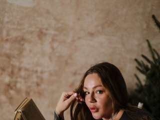 צ'אט וידאו ארוטי MiraLuna