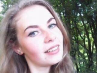 צ'אט וידאו ארוטי malushka17