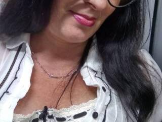 צ'אט וידאו ארוטי mamabella