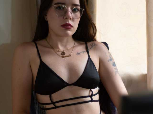 תמונה של הפרופיל manu-monroe