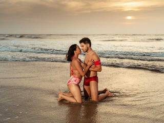 צ'אט וידאו ארוטי Margeandmax