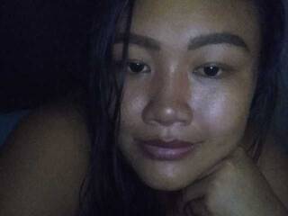 צ'אט וידאו ארוטי maria15