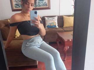 צ'אט וידאו ארוטי mariana-portada