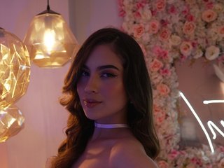 צ'אט וידאו ארוטי MarianneLane