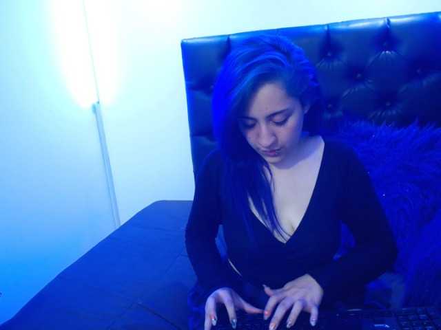 צילומי מסך משודרים Marie-Anderss