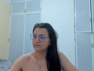 צ'אט וידאו ארוטי MARILYNG