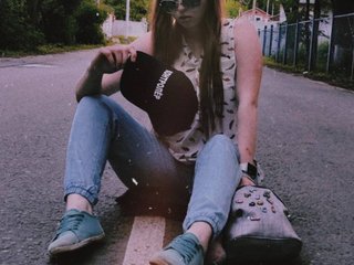 צ'אט וידאו ארוטי MarishaHUB