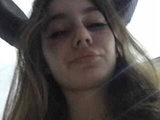 צ'אט וידאו ארוטי Marishka0-0