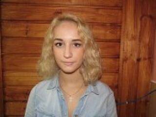 צ'אט וידאו ארוטי marissska