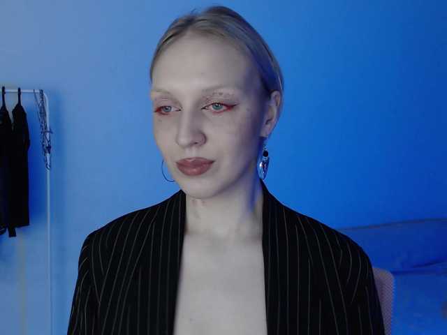 צילומי מסך משודרים MarthaHoffman