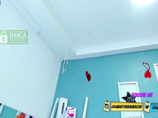 צילומי מסך משודרים Martina-Magni