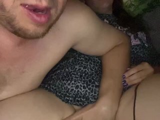 צ'אט וידאו ארוטי MaryandRobi