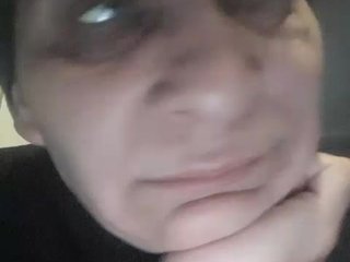 צ'אט וידאו ארוטי MarynaMILf