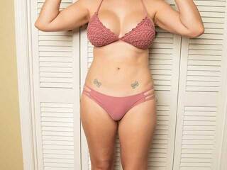 צ'אט וידאו ארוטי Maskedbootie