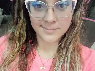 צ'אט וידאו ארוטי MayaMartins