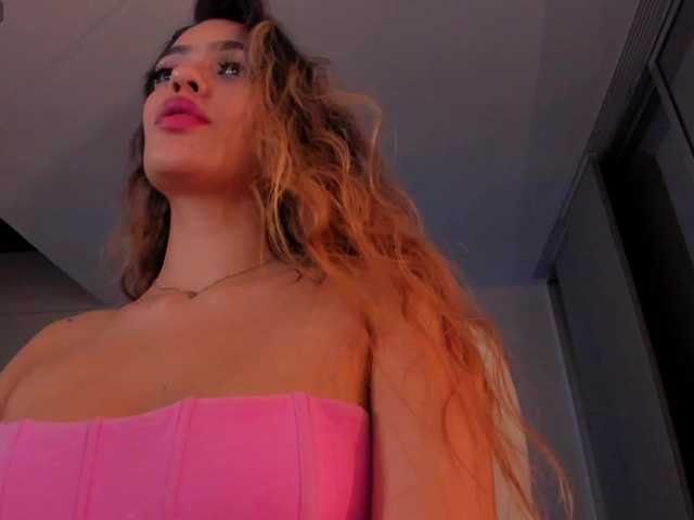 צילומי מסך משודרים MayaRivera