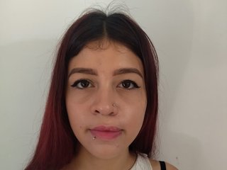 צ'אט וידאו ארוטי MayBakir