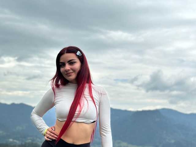 תמונה של הפרופיל Megan-Jenner