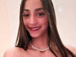 צ'אט וידאו ארוטי Megan-Noha