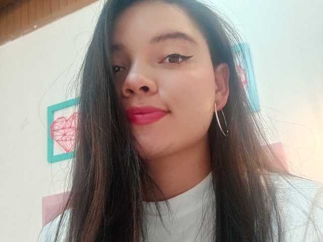 תמונה של הפרופיל Megan-zc