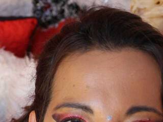 צ'אט וידאו ארוטי megghann