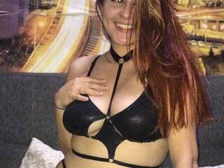 צ'אט וידאו ארוטי meghannwynn