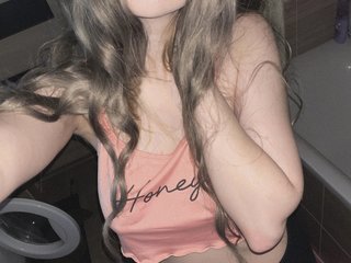 צ'אט וידאו ארוטי Melaniamyr
