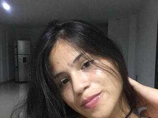 צ'אט וידאו ארוטי MelanieFerell