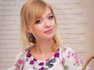 צ'אט וידאו ארוטי melanthe