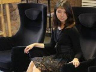 צ'אט וידאו ארוטי melari